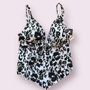 Bar III Swim Tankini Abstract Animal Hankini Tank Medium NWT